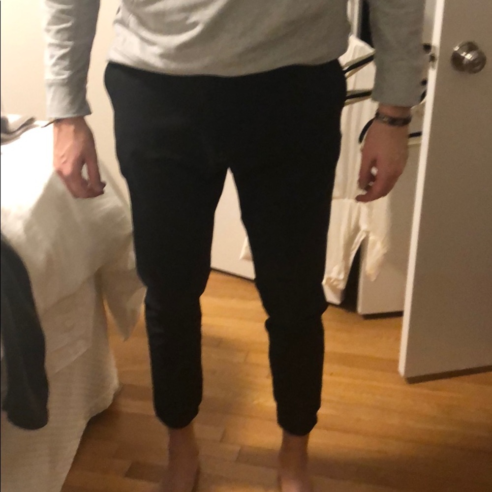 Rhône mens jogger pants, worn once!